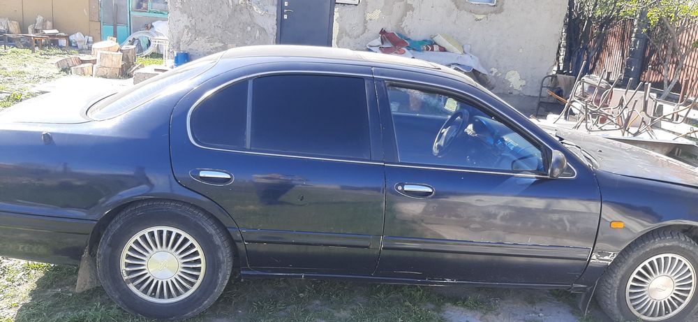 Продам нисан максима