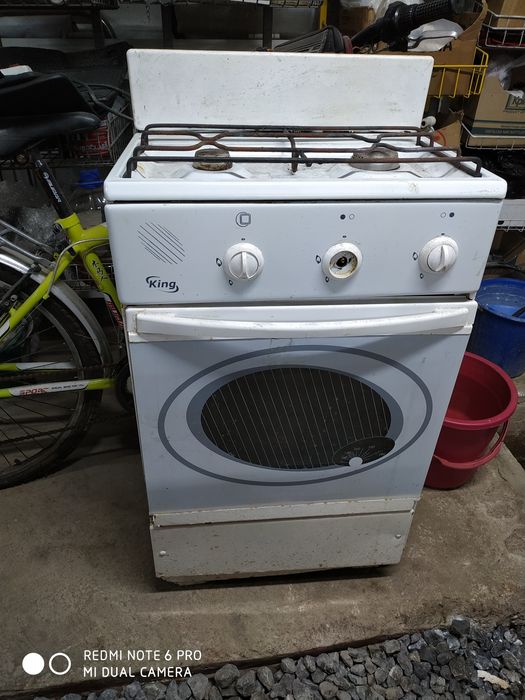 Газовая плита , рабочая