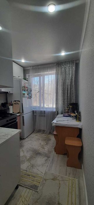 Продам 2 комнатную квартиру