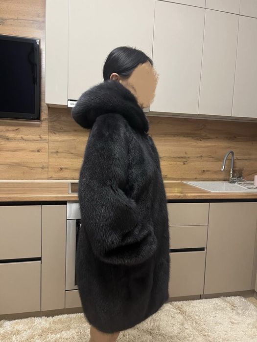 Продам норковую шубу