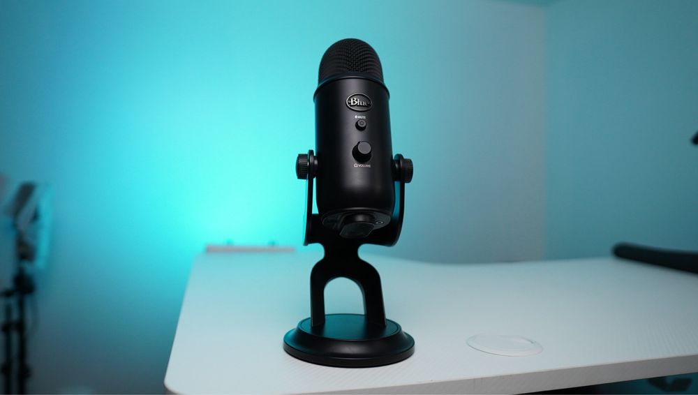 Blue Yeti – Microfon profesional USB pentru streaming, gaming și studio