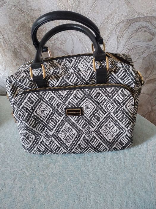 Продам сумку 10 000тенге