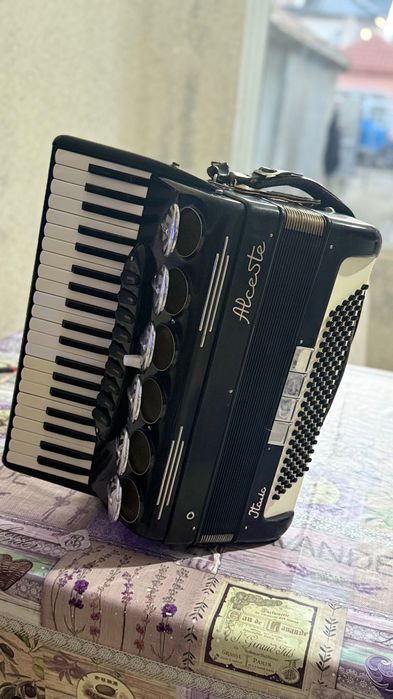 Акордеон  Aleste