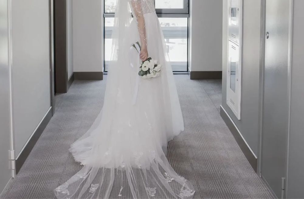 Свадебное платье