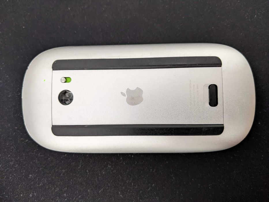 Apple Magic Mouse 1, A1296, Bluetooth, Wireless, 1300 dpi, Alb