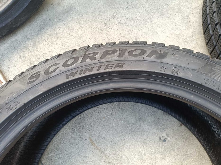 Doua anvelope iarna 315 35 21 pirelli scorpion winter run flat 7,8 mm dot 2024