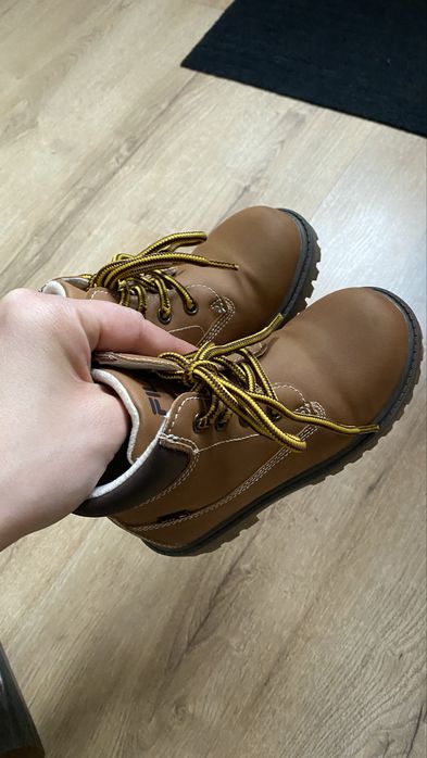 Ghete fila marimea 26