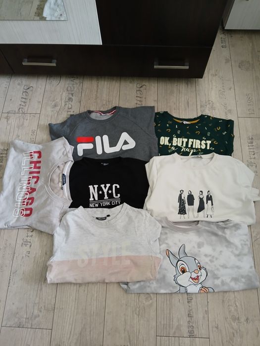 Блузи  S  размер