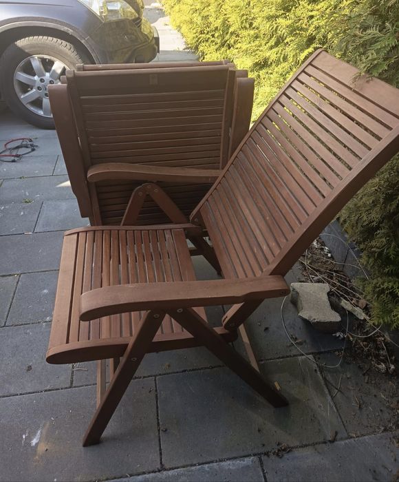 Set 3 scaune și o măsuță  lemn , terasa/ balcon