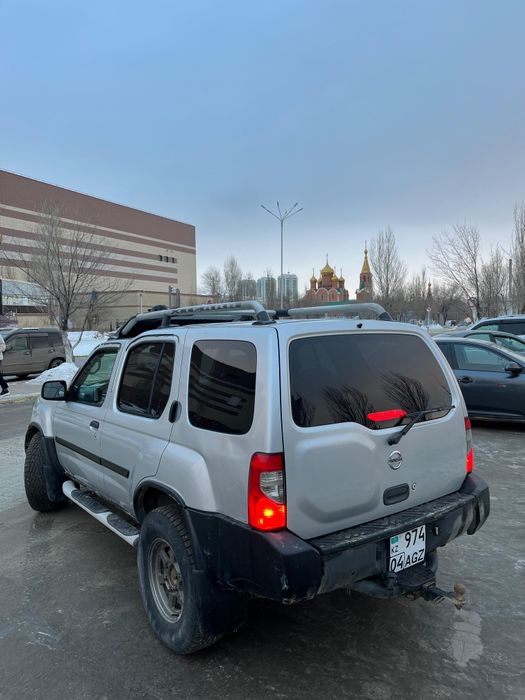 Продам рамный джип Американец