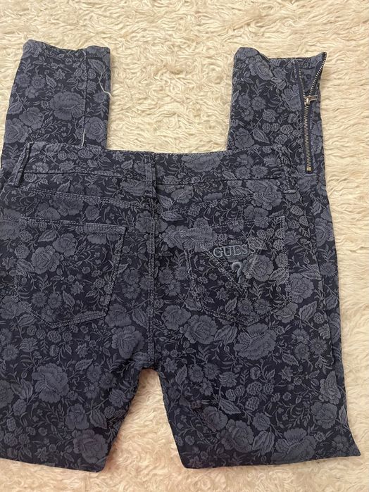 Guess-дамски панталон- оригинален