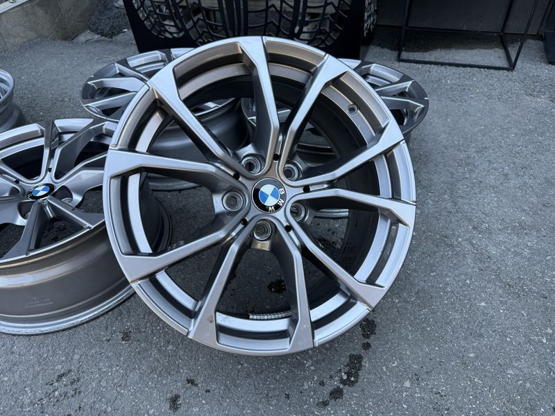 17цола BMW 5x112 G серия 4бр Оригинални