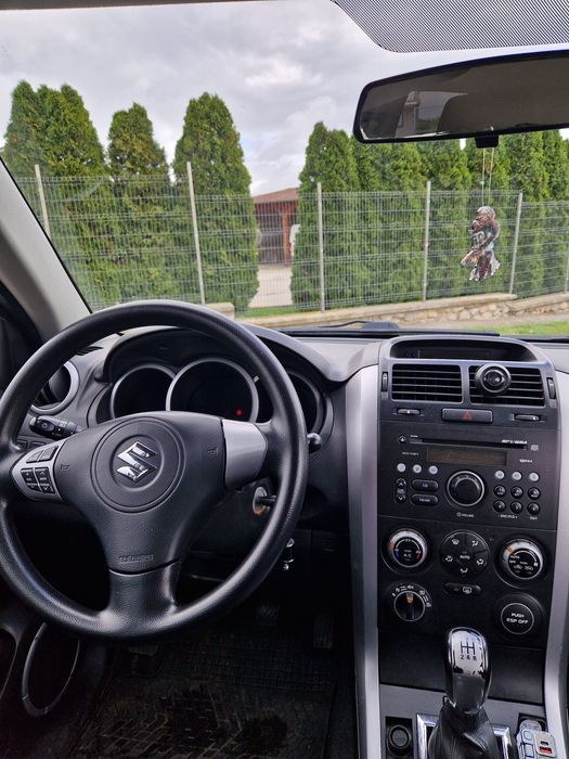 Suzuki grand vitara