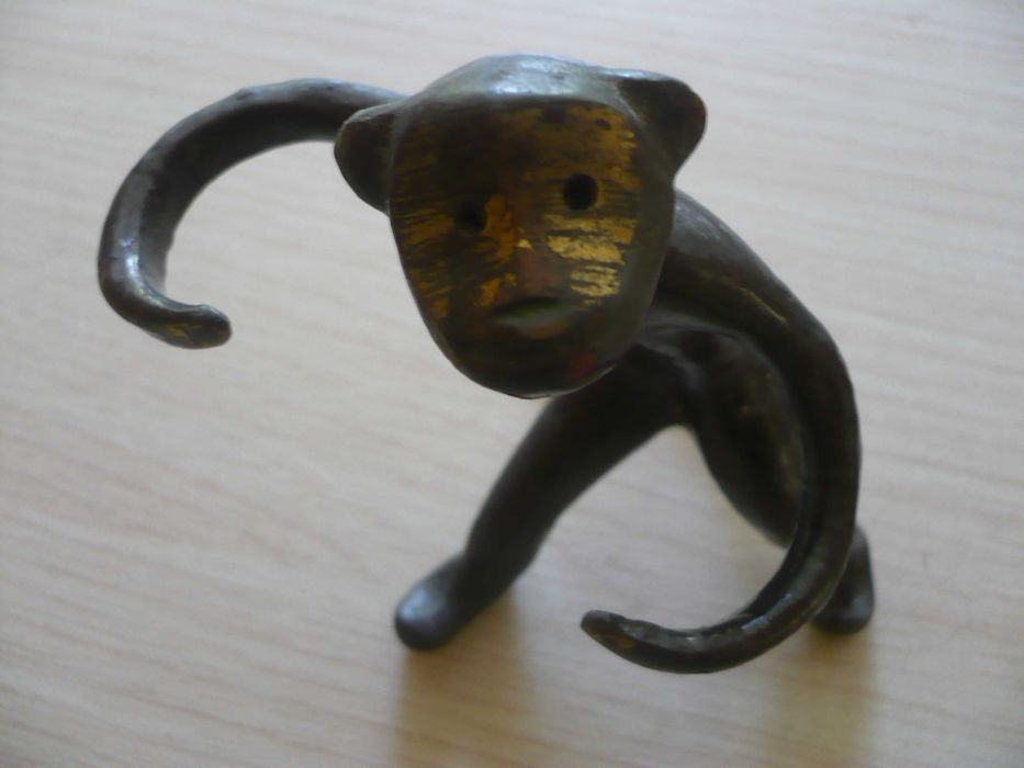 Советская бронзовая статуэтка обезьяны