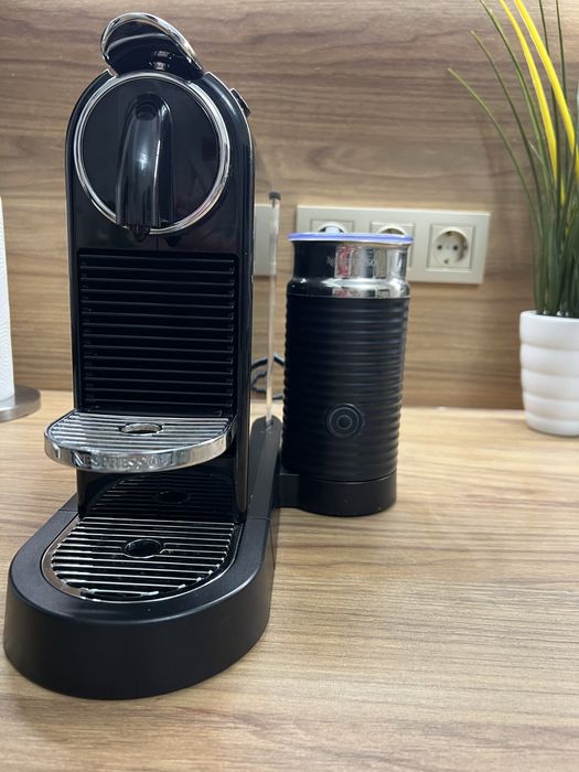 Кафе машина Nespresso Citiz&Milk Black