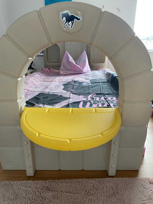 Pat pentru fetite convertibil - Castelul Printesei - Step 2
