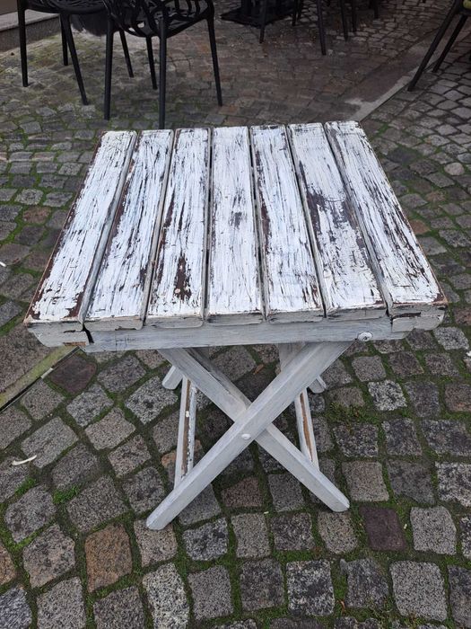 Дървена арт маса 50х50см