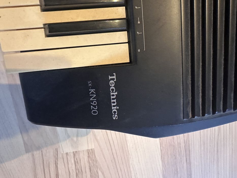 Orga electrica technics sx-KN920 FARA ACUMULATOR