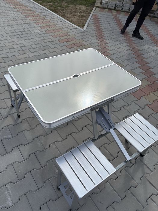 Чисто нова немска масичка