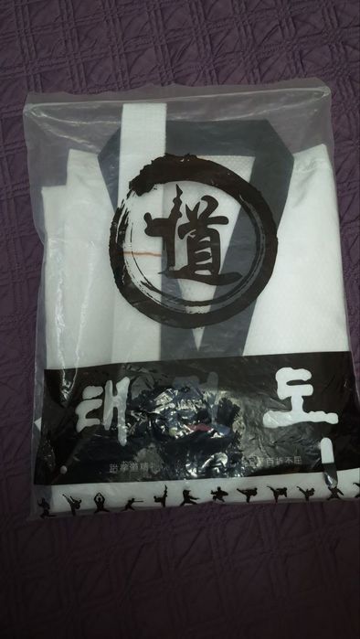 Taekwando va Karate sport kiymi