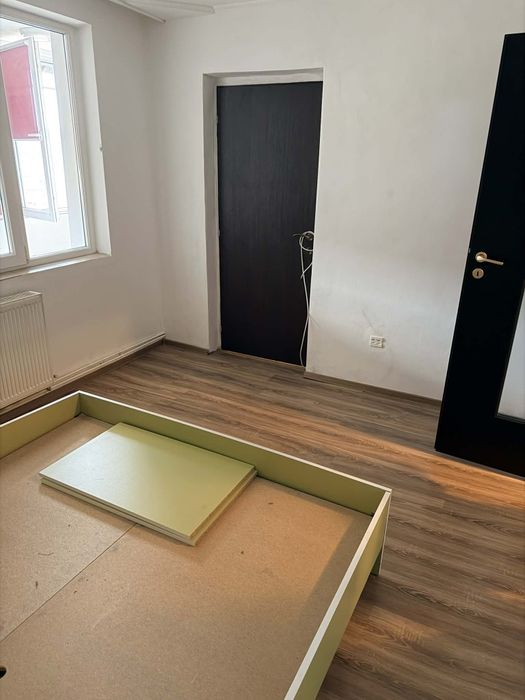 Vând apartament 2 camere