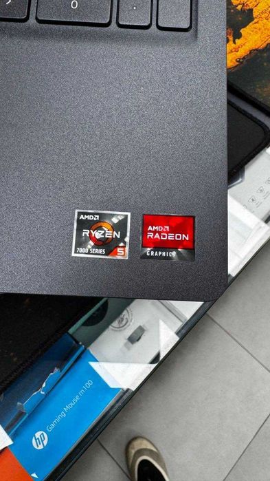 Noutbuk DELL PRO 15 ESSENTIAL/AMD Ryzen5/Dasturlash BEPUL