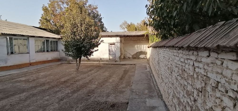 Уй сотилади срочно