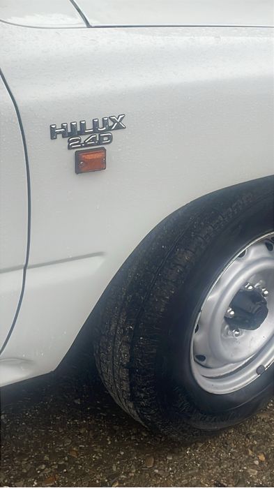 TOYOTA Hilux 1996 — imagine 5