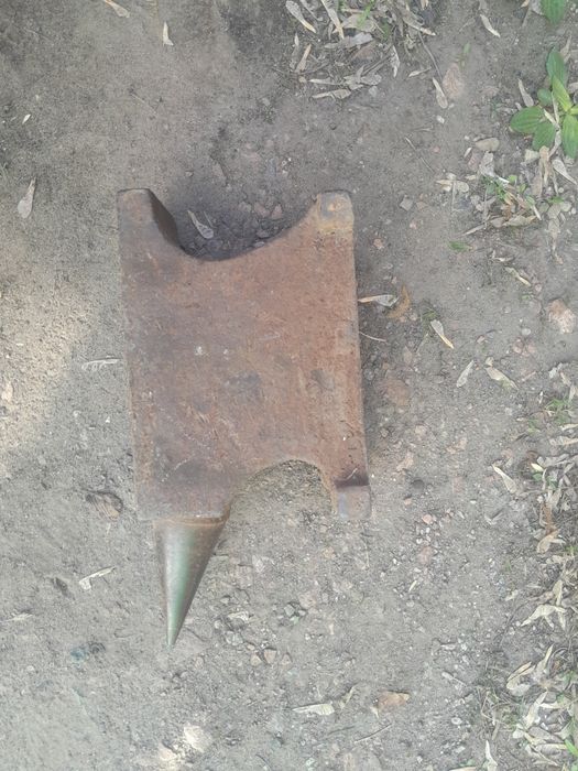 Продам наковальню