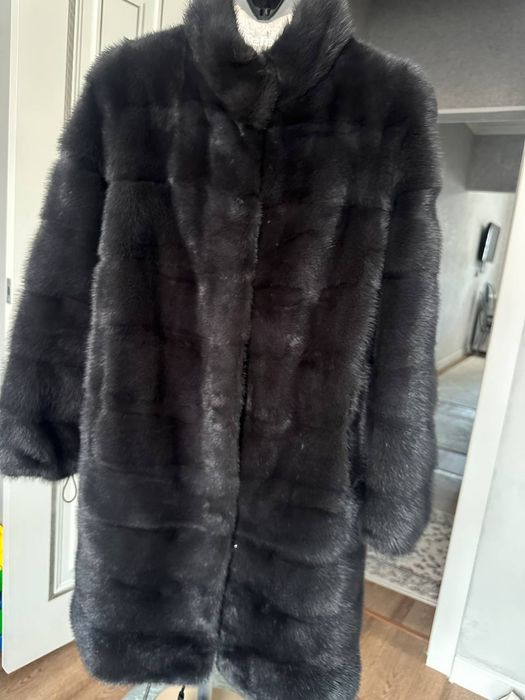 Женская норковая шуба