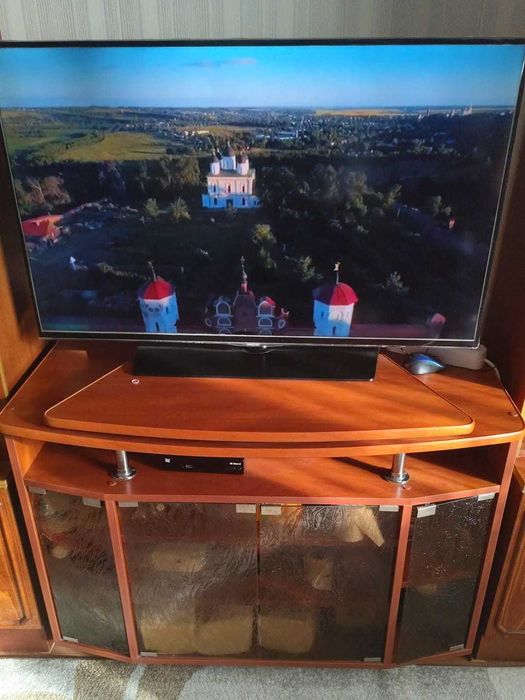 тумба под телевизор