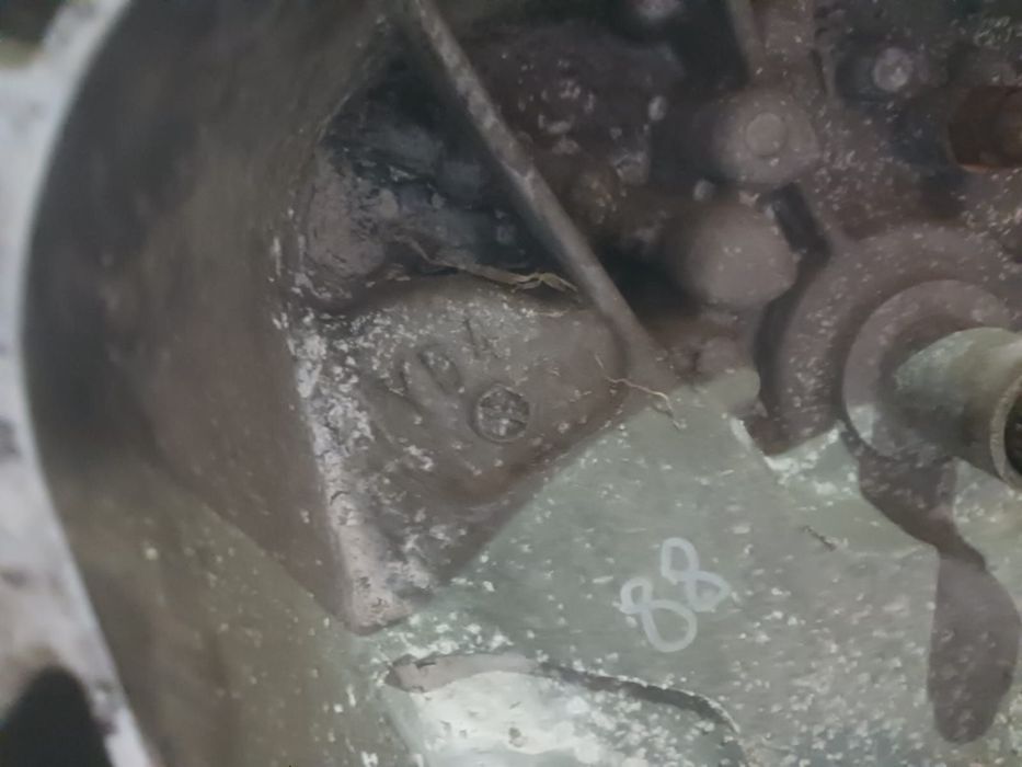 Cutie viteze manuala 6 trepte yd4 8h5 4x4 2.2 d YD22ETI Nissan X-Trai