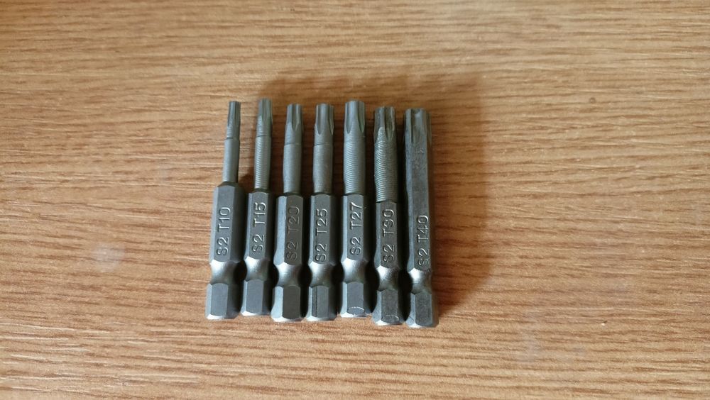 Vand set Torx in 5 colturi