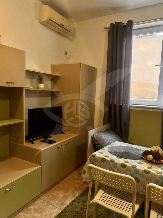 Дава се под наем Едностаен апартамент в Варна, Морска градина - 27 кв.м за 325 € - Снимка #4