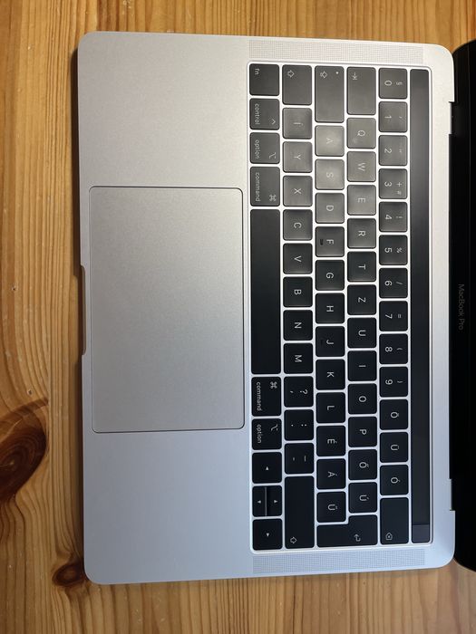 MacBook Pro 13” Touch Bar (2019) - Silver