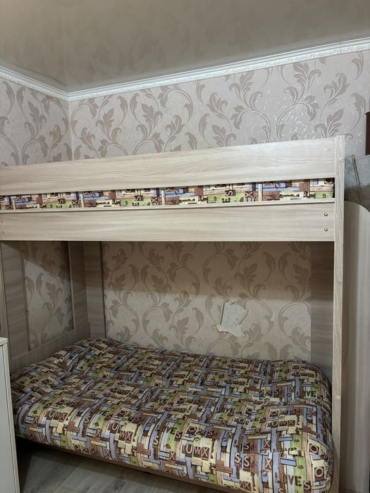 Продам диван кровать  2 в 1