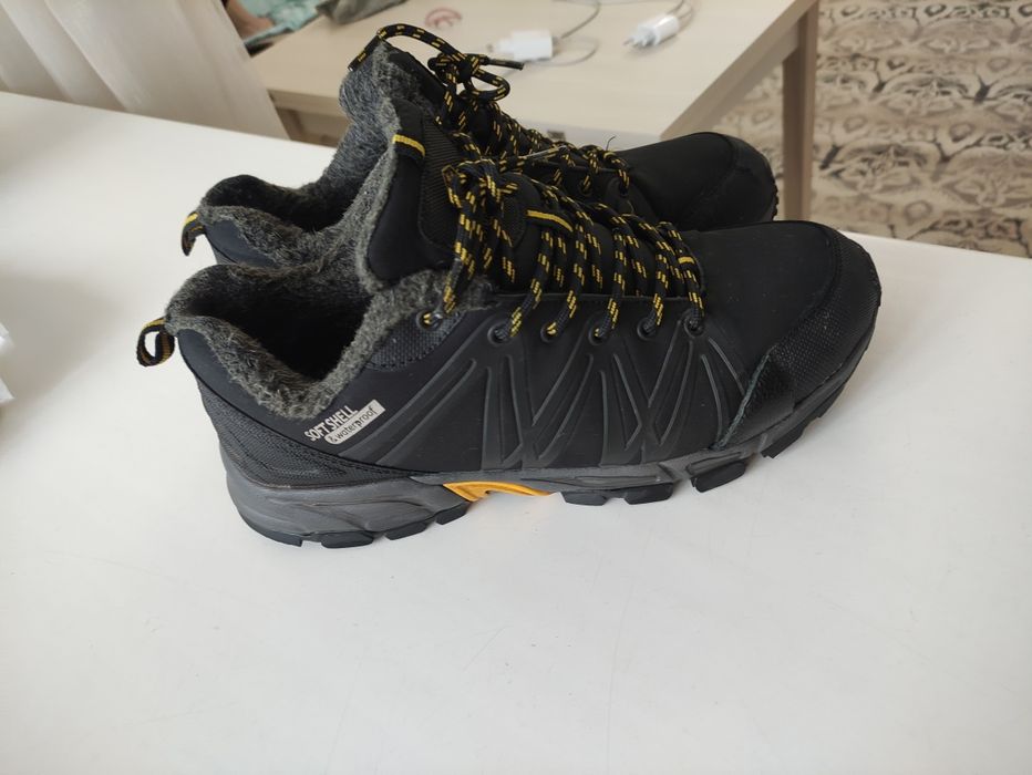 Кроссовки 43 размер