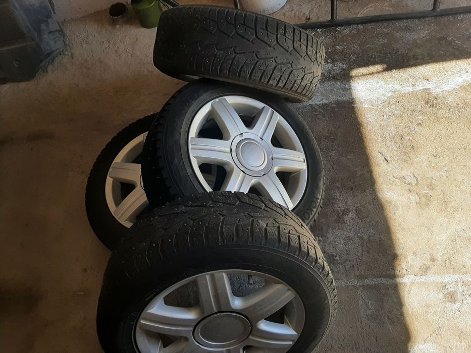 Комплект дисков с зимней резиной!