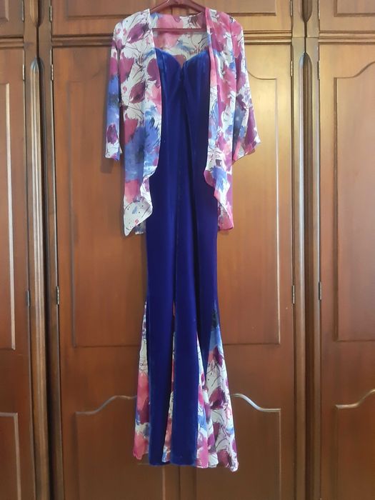 Vând rochie de gală marimea S.