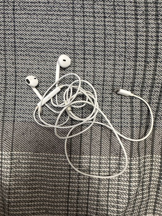 Наушник earpods  оригинал