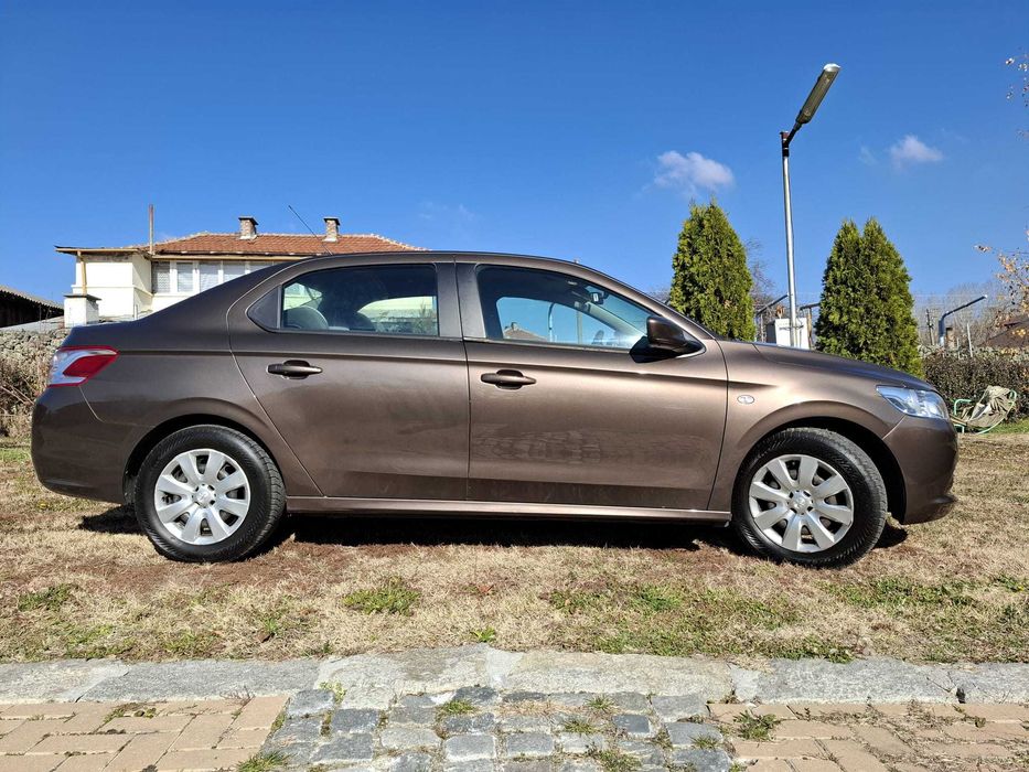 Peugeot 301, 1.6 бензин, 2013 година от СФА