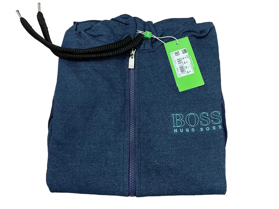 Мъжко горнище Hugo Boss. с качулка - L