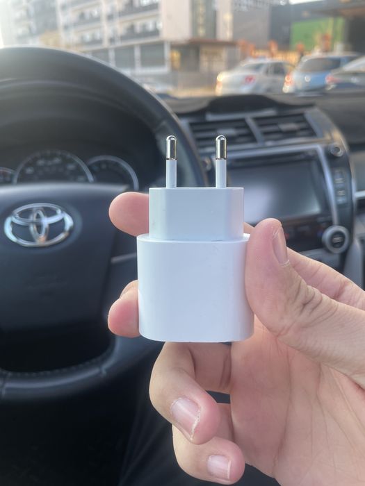 зарядка для айфон