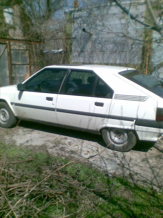 Автомобиль Ситроен ВХ19