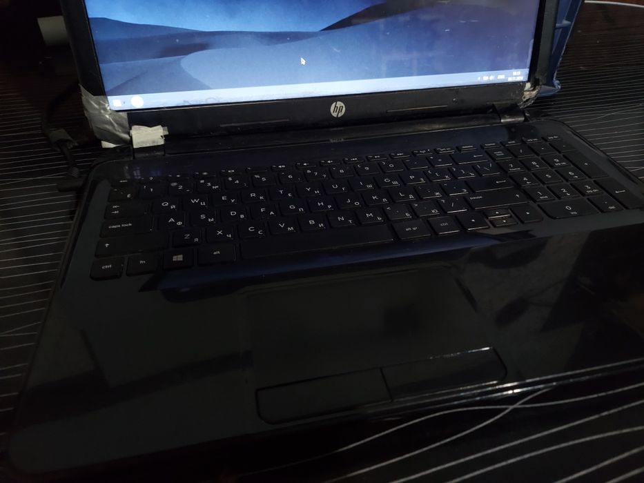 Noutbuk HP 15 Sotiladi