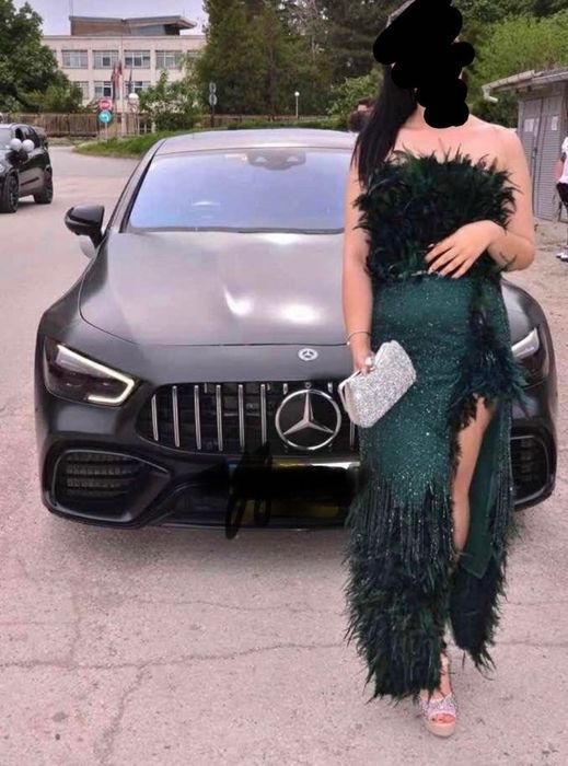 Официална рокля маслено зелено