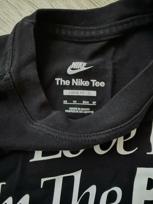 Оригинална дамска тениска NIKE