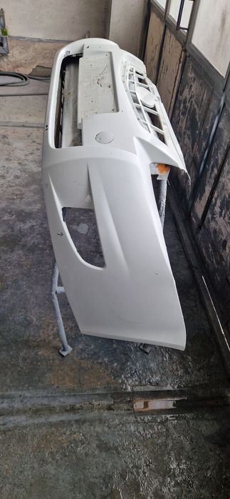 Бампер приора перед