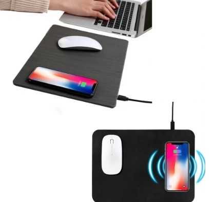 Подложка з мишка с безжично зареждане за телефон