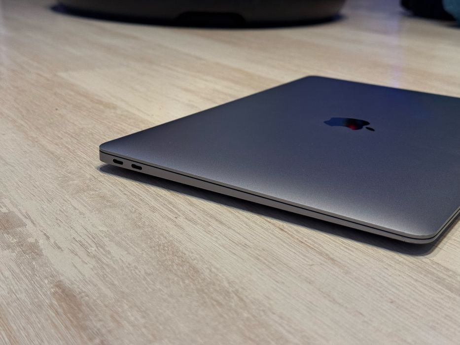 *16GB Ram*Отличен 13,3' MacBook Air M1/92% Battery/16GB Ram/256GB